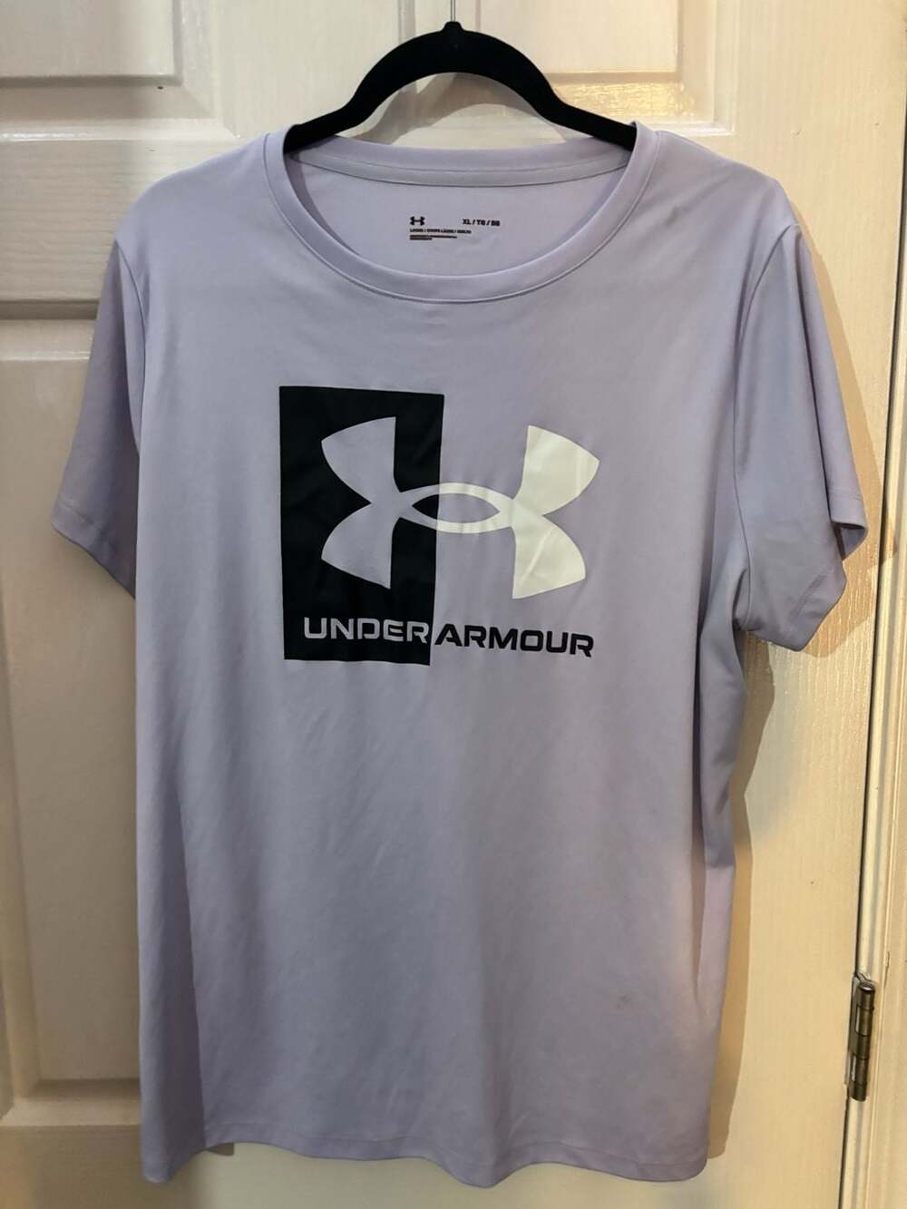 Under Armour Purple Athletic Logo T-Shirt Size XL Loose